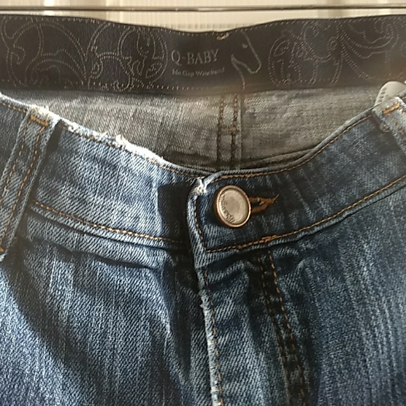 Jeans - Picture 2 of 4